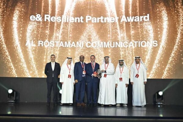 AL ROSTAMANI COMMUNICATIONS RECOGNISED WITH E& RESILIENT PARTNER AWARD, ACHIEVES STRATEGIC PARTNER STATUS
