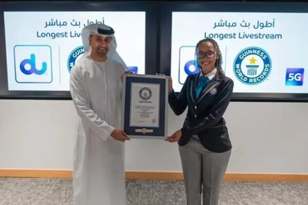 du Sets New Guinness World Record for Longest Promotional Livestream