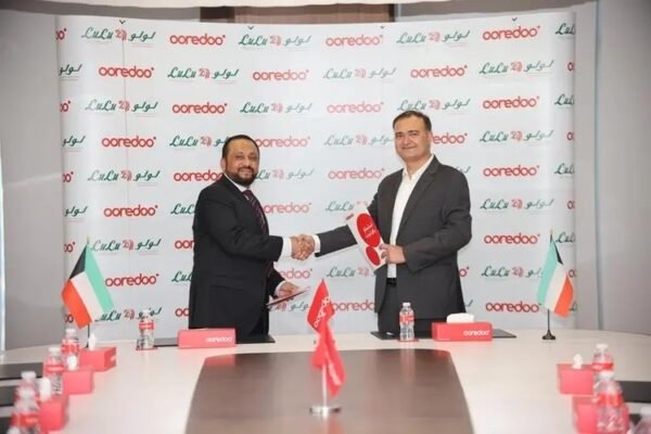 Ooredoo Kuwait Partners with LuLu Hypermarket to Enhance Nojoom Loyalty Program