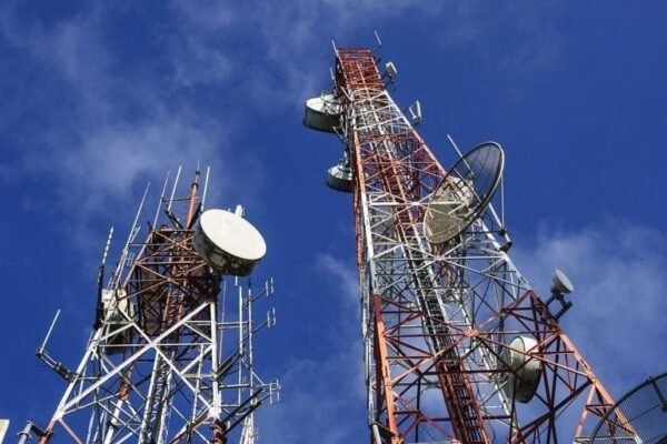 Pakistan Faces Acute Spectrum Shortage, Moves Toward 5G Auction to Boost Connectivity and Economy