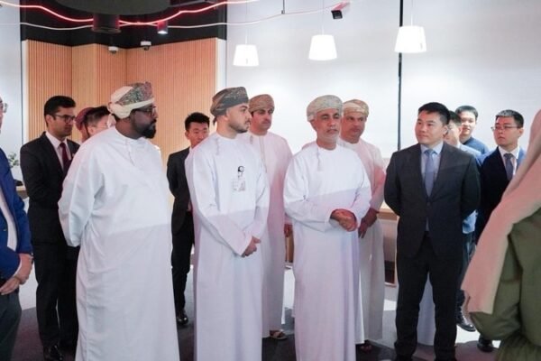 Oman Airports and Huawei Launch Intelligent Campus Showcase at Muscat International Airport